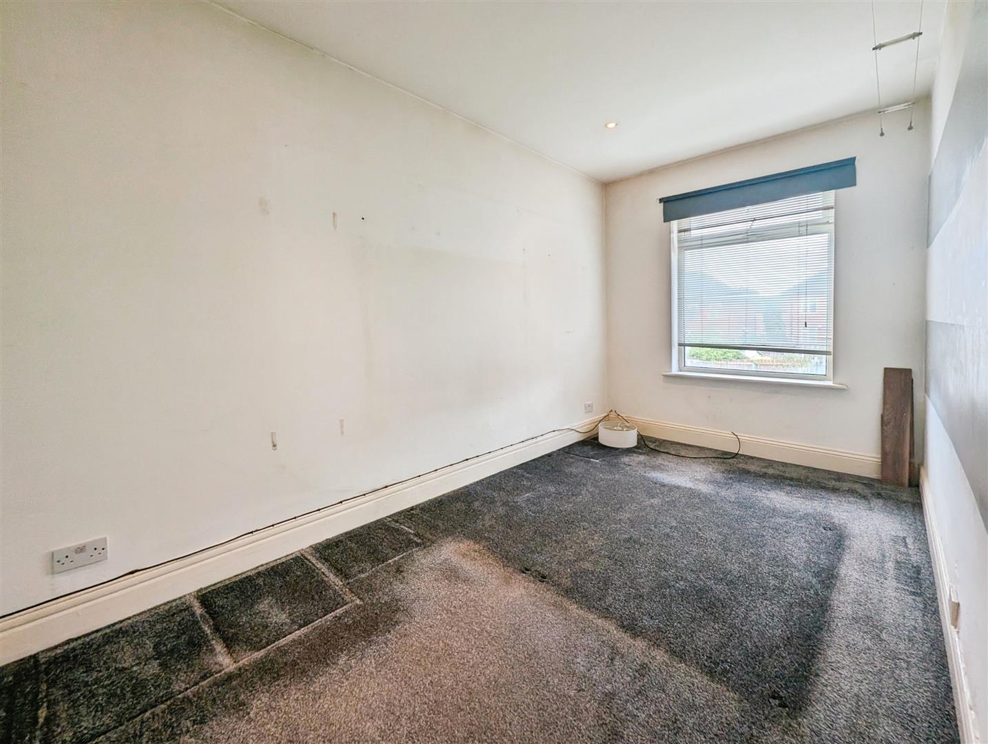 Ovington Grove, Newcastle Upon Tyne , NE5 2QA